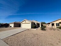 Building Photo - 878 E Graham Ln