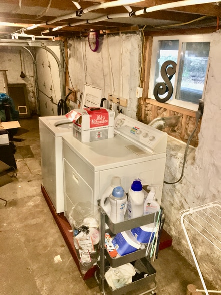 Building Photo - 5424 Reeds Rd