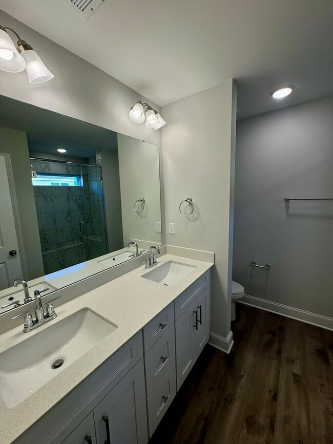 Building Photo - New Construction, 3BR/2.5 Bath Townhouse i...