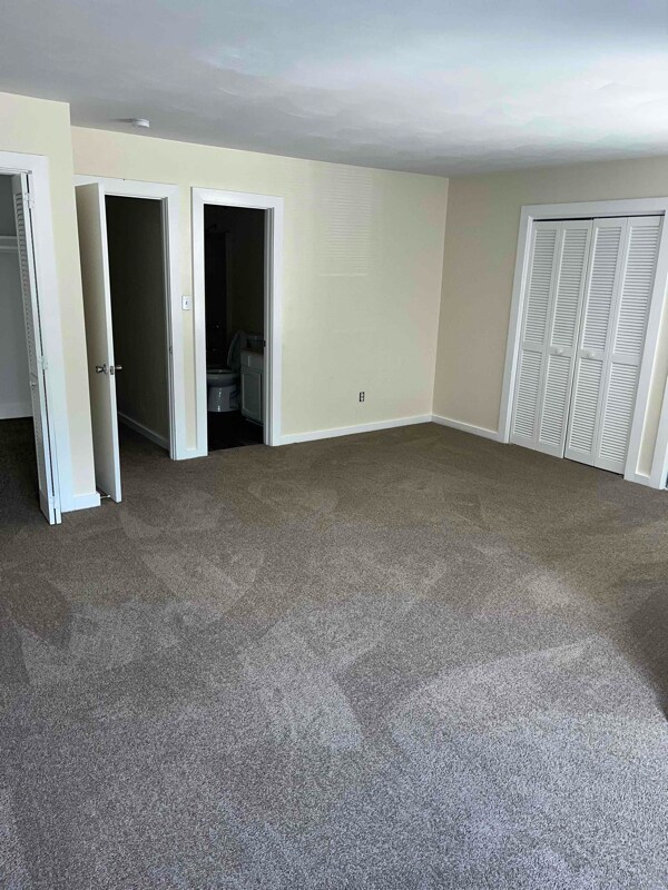 254 Misty Point Ln 254 Misty Point Ln Newport News VA 23603