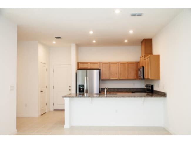 Building Photo - BRAND NEW 3 bedroom 2.5 bath with LOFT