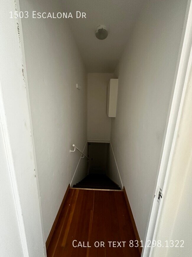 Building Photo - west side charm with garage