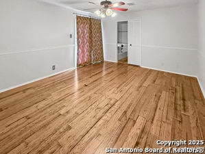 Building Photo - 16918 Summer Creek Dr