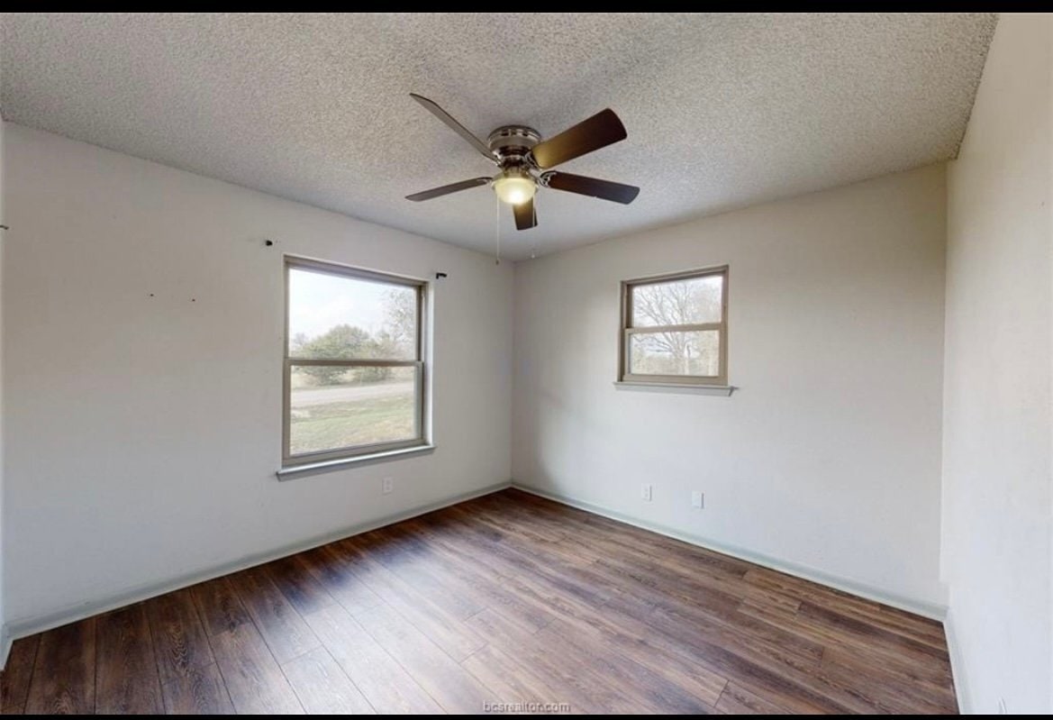 Building Photo - 2087 W Osr