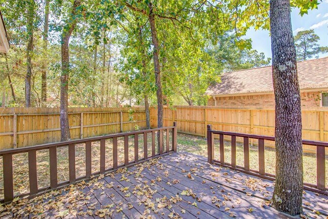 Building Photo - 322 Leafsage Ct