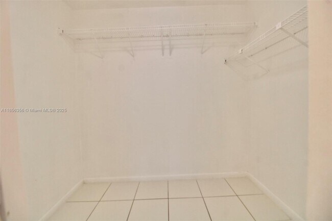 Building Photo - 13870 SW 62nd St