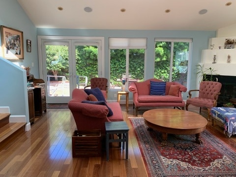 Downstairs living room - 524 Paseo de la Playa