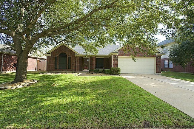 Primary Photo - 2715 Abbey Field Dr