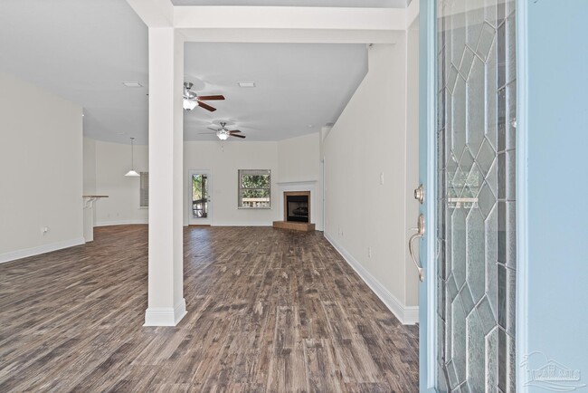 Building Photo - 5810 Red Cedar St