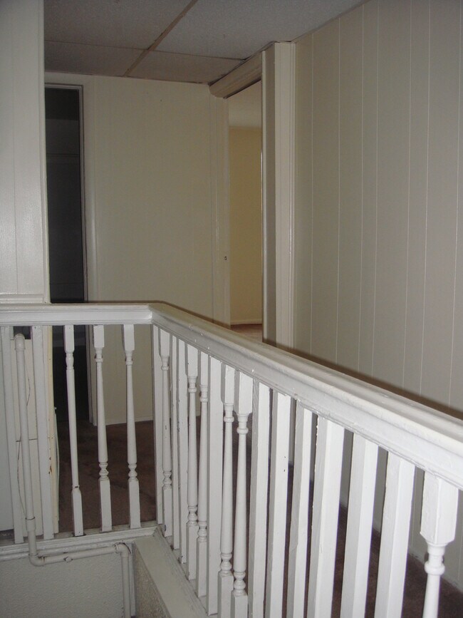 Building Photo - 1298-BLD