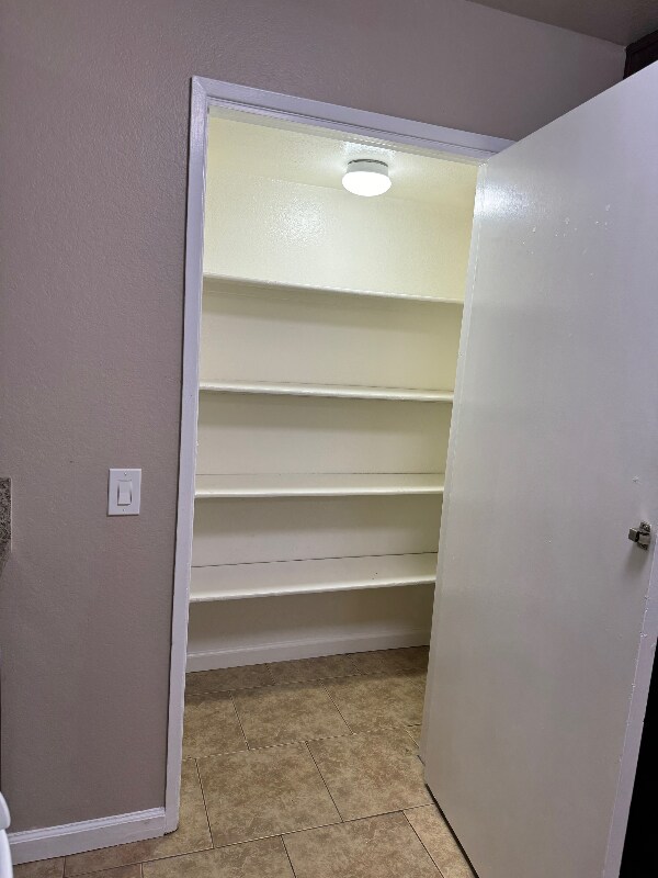 Building Photo - 17464 Upland Ave