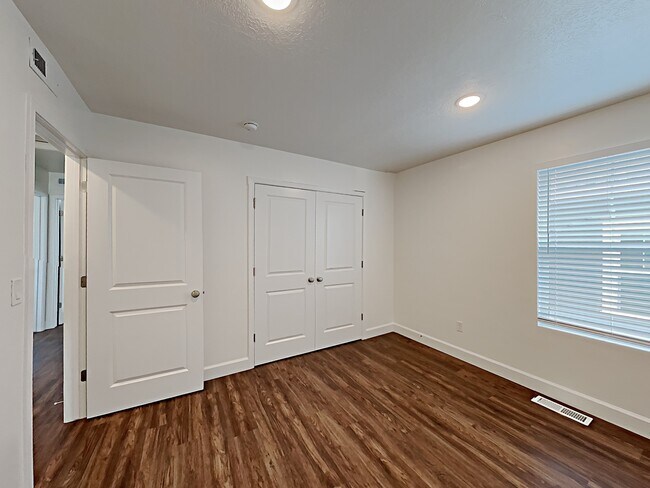 Building Photo - 6067 W Copperhawk Drive