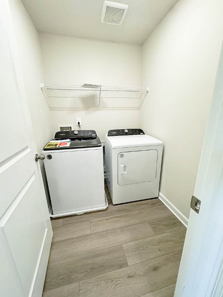 Building Photo - 4264 Holland Grv Rd