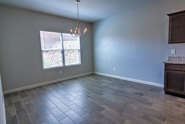 Building Photo - Santa Cruz Meadows