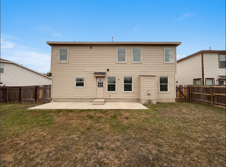 Building Photo - 965 Sweet Gum Dr