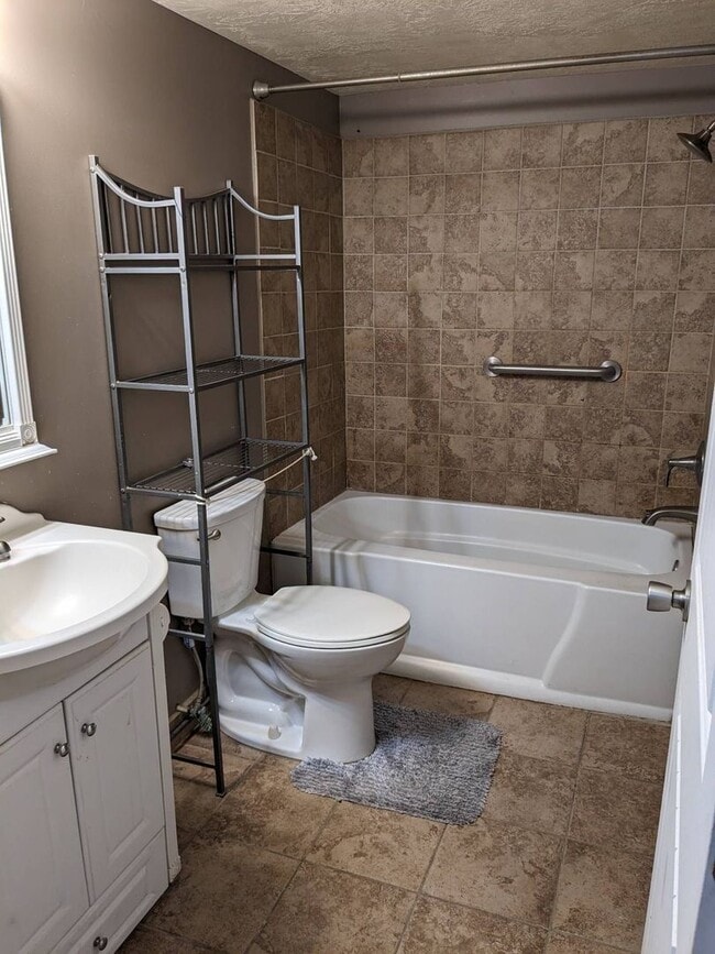 Building Photo - 4414 Salto Sierra Wy