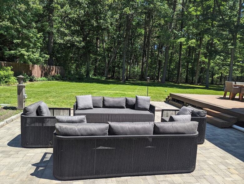 Building Photo - 78 Claypit Hill Rd