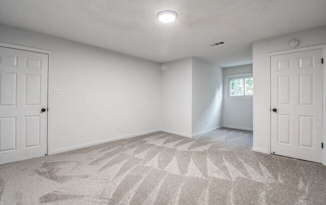 Building Photo - 8667 Havenhurts Dr Germantown, TN 38138