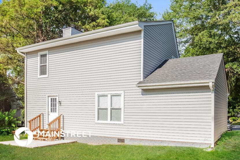 Building Photo - 11417 Park Rd
