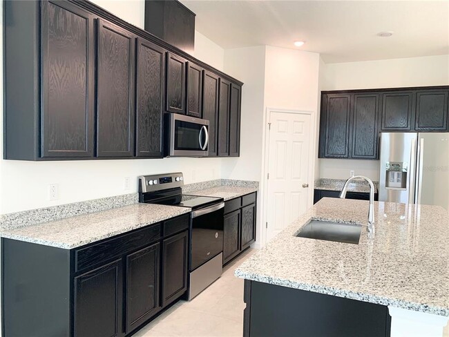 Building Photo - 10348 Austrina Oak Lp