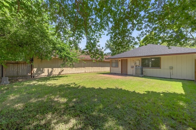 Building Photo - 23227 Prairie Bird Dr