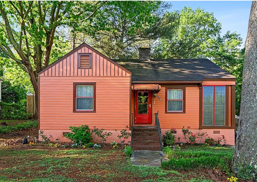 Primary Photo - 1776 Fairway Hill Dr SE