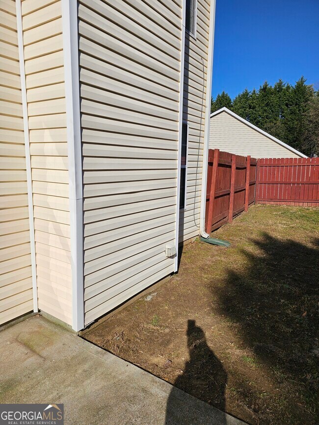 Building Photo - 1529 Sydney Pond Cir NW