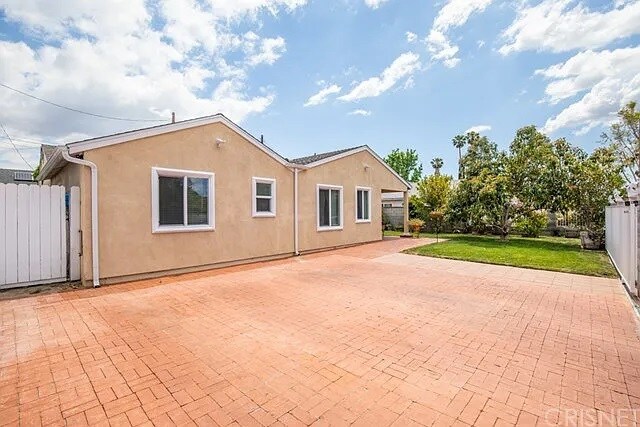 driveway - 8160 Jamieson Ave