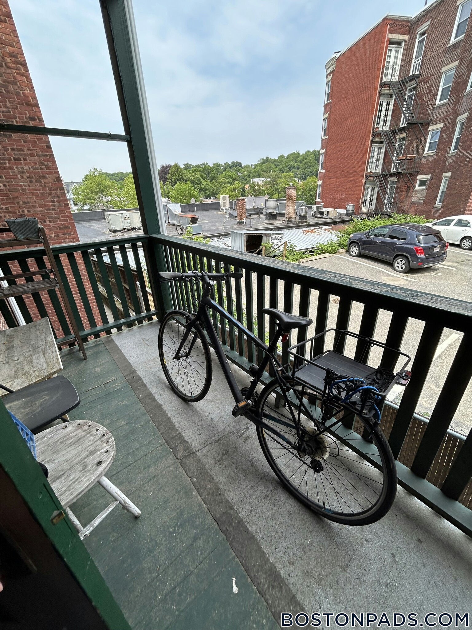 Building Photo - 1675 Beacon St