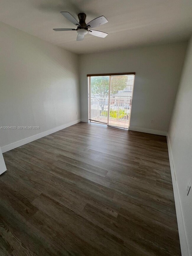 Building Photo - 7570 NW 176th Terrace