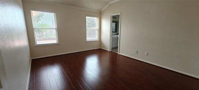 Building Photo - 11727 Forest Wind Ln