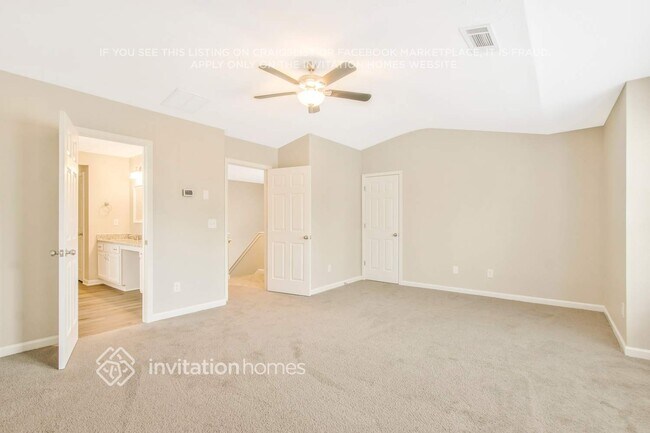 Building Photo - 4221 Lehigh Blvd