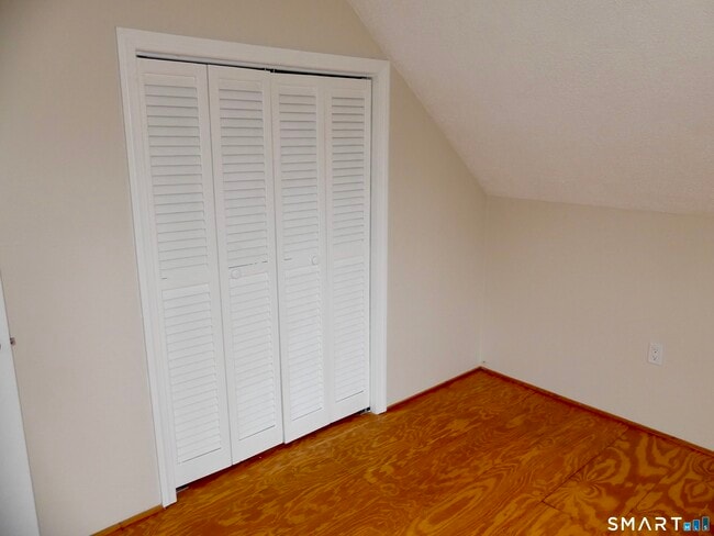 Building Photo - 21 Winthrop Rd