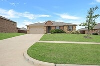 Building Photo - 1221 Rolling Mdws Dr
