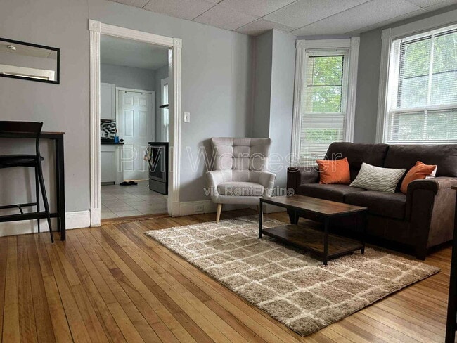 Building Photo - 73 Green Hill Pkwy