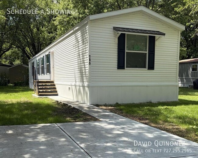 Building Photo - 105 Azalea Ave