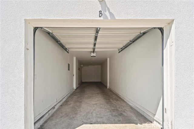 Building Photo - 6828 Miramonte Blvd
