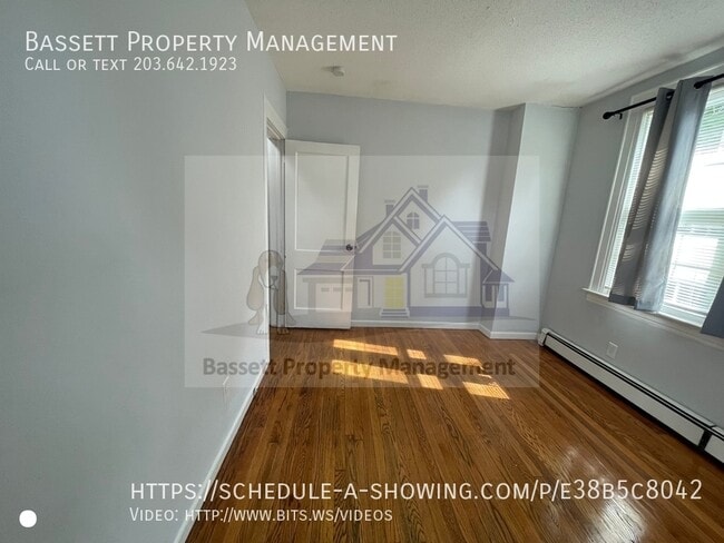 Building Photo - 26 Bradley Ave
