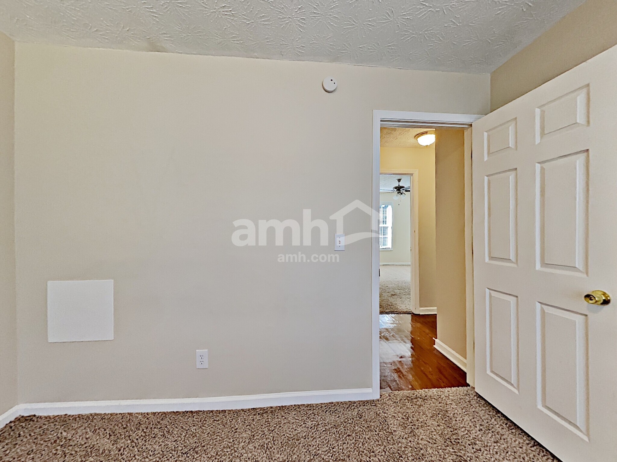 Building Photo - 5088 Memory Ln