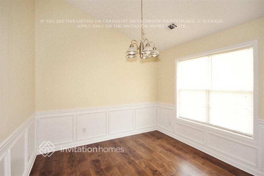 Building Photo - 1532 Armende Cir