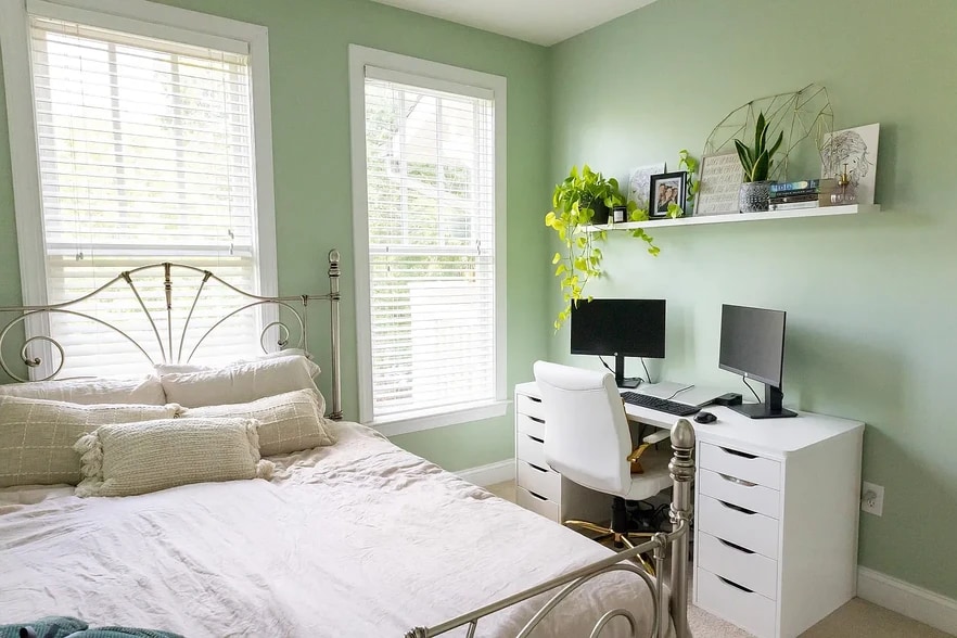 Guest Bedroom / Office - 518 Clarice Ave