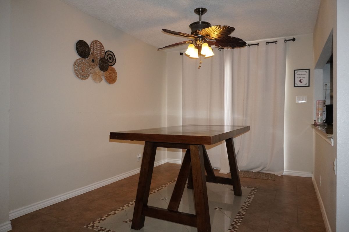 Building Photo - 3632 Candlehill