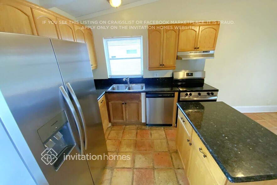 Building Photo - 10656 Shady Pond Ln