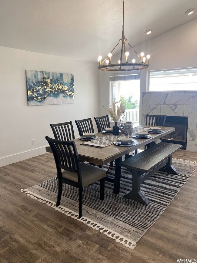 Building Photo - 4100 Sqft Gorgeous Home with Amazing Temple and Valley Views