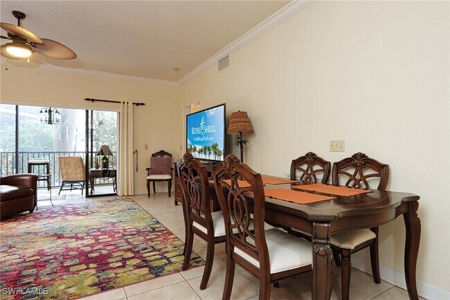 Building Photo - 563 Serendipity Dr