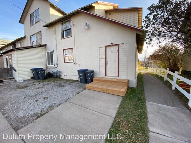 Building Photo - 3 br, 1 bath House - 1457 90th Avenue West