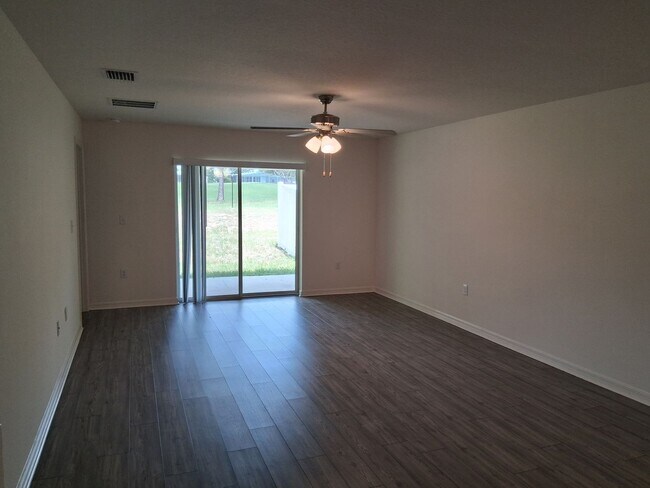 Building Photo - 8871 Southern Charm Cir