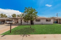 Building Photo - 3419 W Glenn Dr