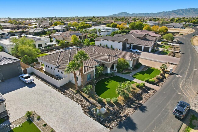 Building Photo - 18131 W Palo Verde Ct