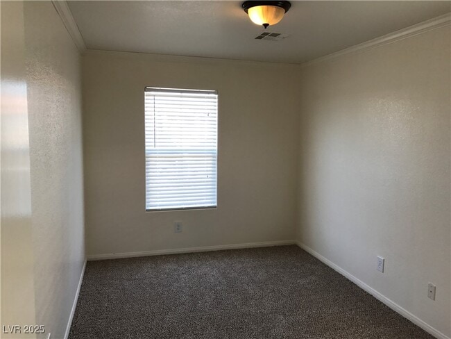 Building Photo - 3758 Solandra St